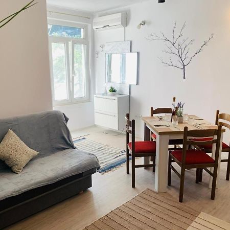 Апартаменти Apartman Flora'S Garden Корчула Екстер'єр фото